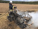 Pożar quada i traktora w gminie Wobórz ZDJĘCIA