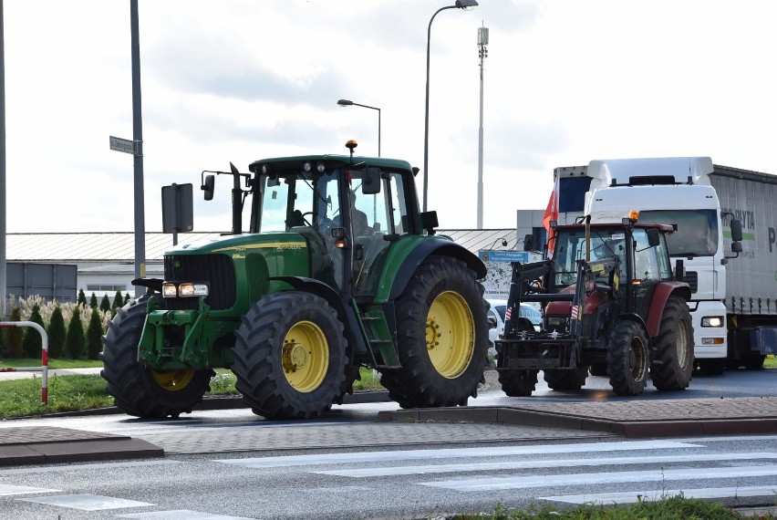 Rolnicy zablokowali krajówkę. Protest w Grodzisku Wielkopolskim 