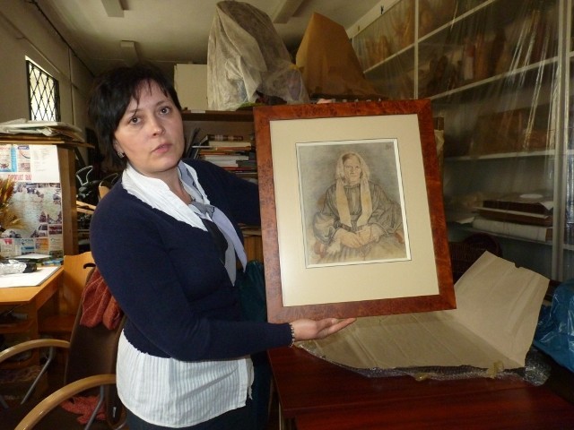 W sobotę muzeum zaprasza na pierwszą po konserwacji prezentację  "Portretu Staruszki" Saturnina Świerzyńskiego