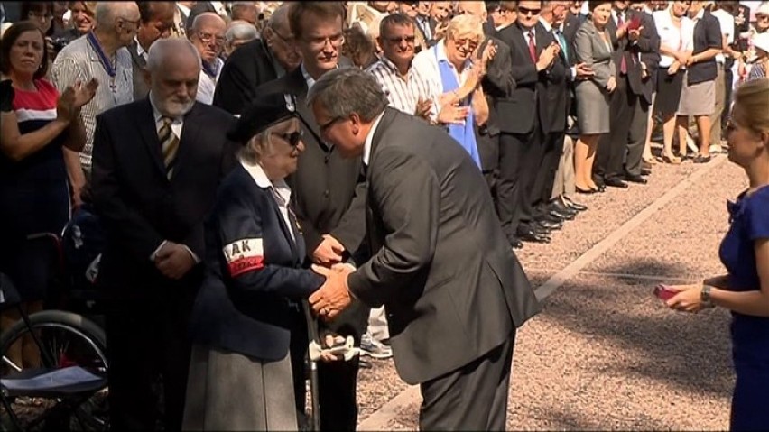 Ordery Virtuti Militari dla rodzin dziewięciu powstańców warszawskich [wideo]