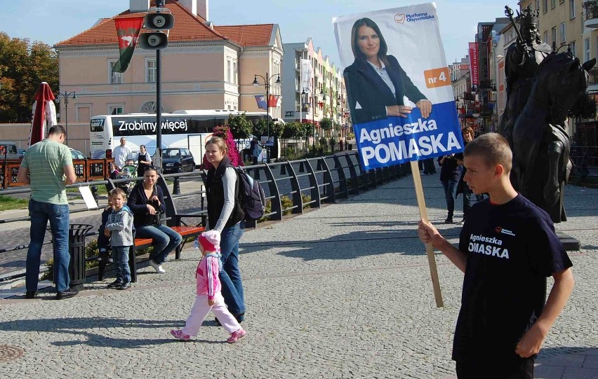 Kampania wyborcza w centrum Malborka