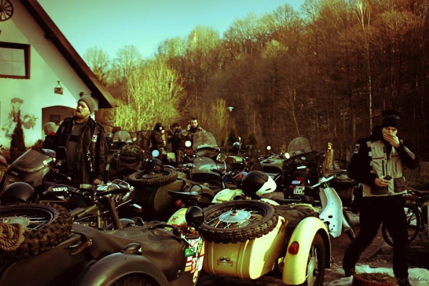 Zimowy zlot motocyklowy i rajd w Mirachowie w 2014 roku