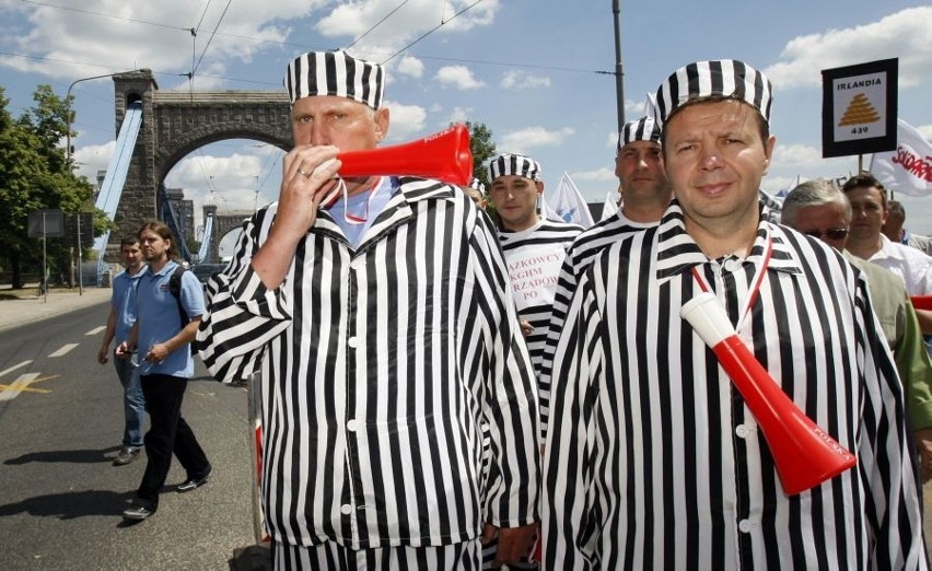 Związkowcy Solidarności manifestują we Wrocławiu