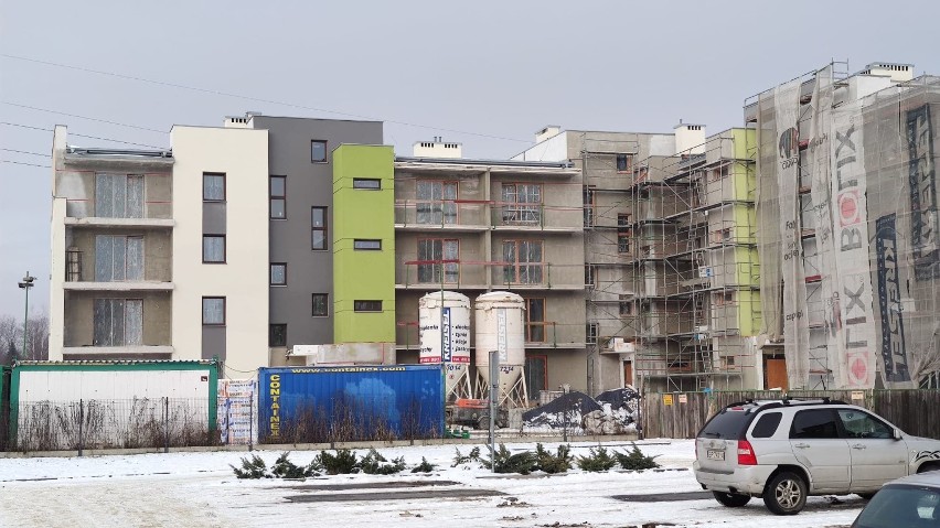 Trwa budowa nowych bloków TBS w Piotrkowie, w których...