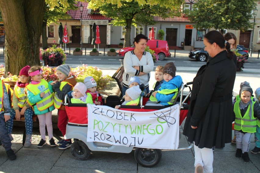 Radosny dzień przedszkolaka na wolsztyńskim rynku [ZDJĘCIA]