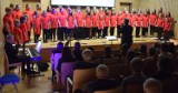 Jubileuszowy koncert Chóru PMDKiS w Wieluniu z okazji 15-lecia istnienia ZDJĘCIA