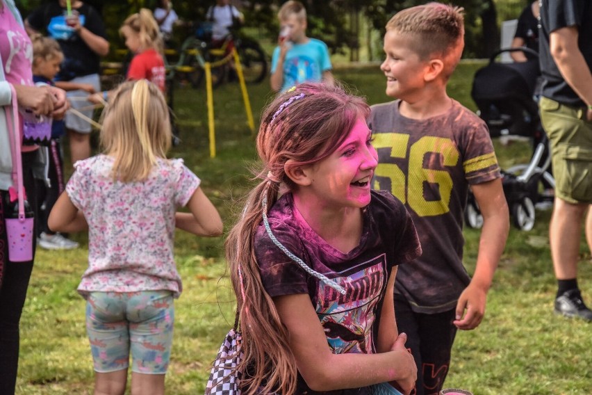 Powiat szamotulski. Holi Święto Kolorów powraca do Szamotuł i Wronek. Kiedy? Znamy szczegóły!