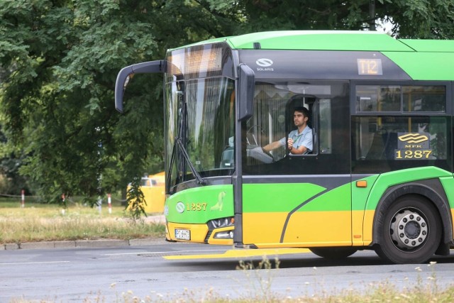 Autobus MPK Poznań stał na przystanku, a kurs i tak się nie odbył. Czy to zwiastuje kolejne problemy z wypadaniem kursów?