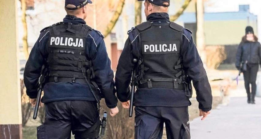 Czterech policjantów z Wałbrzycha na kwarantannie po interwencji w Boguszowie - Gorcach
