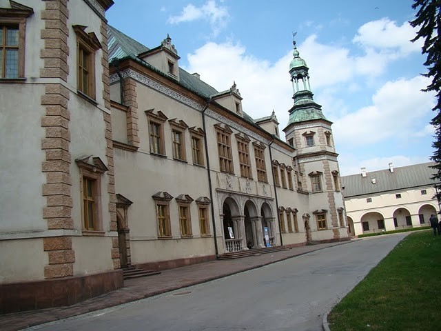 Pałac Biskupów - Muzeum Narodowe Kielce