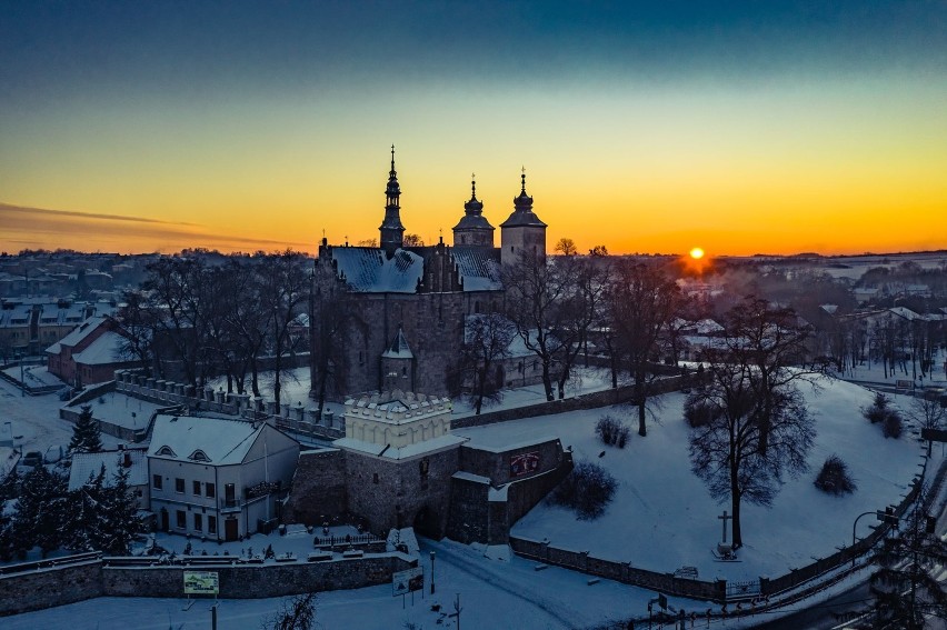 W nocy z niedzieli na poniedziałek, 1 lutego, temperatura...