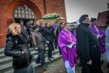 Pogrzeb ojca Edwarda Konkola, twórcy Stowarzyszenia Droga. Tak Jastarnia oraz Białystok żegnają zakonnika | ZDJĘCIA