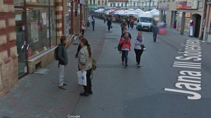 Rynek w Rybniku i ul. Jana III Sobieskiego - 10 lat temu! Pamiętacie jak wyglądały? Zmieniły się bardzo?