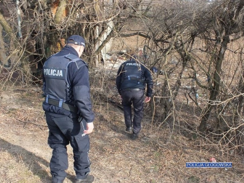 Zimą pamietajmy o bezdomnych. Możesz uratować czyjeś życie