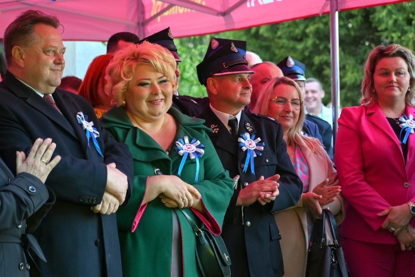 Strażacy z gminy Sokółka świętowali. Zaczęło się od modlitwy w kościele, a skończyło na potańcówce w altance