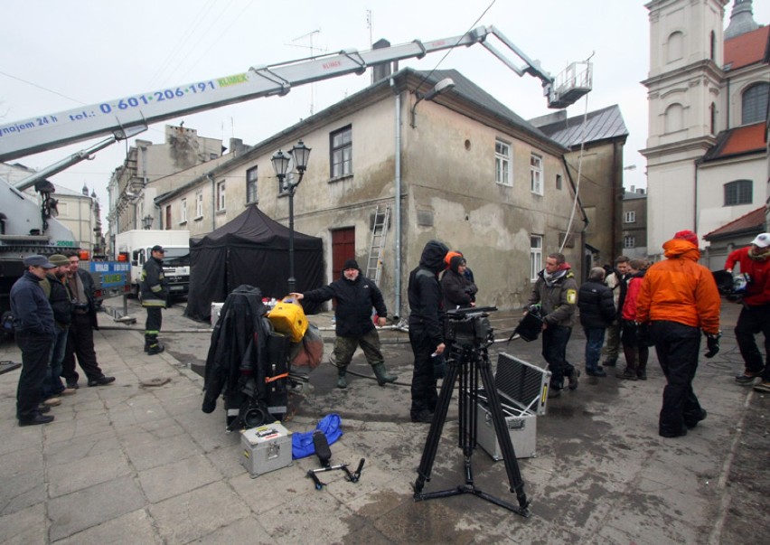 Kadry z filmów, seriali i planów filmowych w Piotrkowie:...