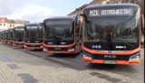 Na rynku w Ostrowcu Świętokrzyskim zaprezentowano nowoczesne, elektryczne autobusy miejskie