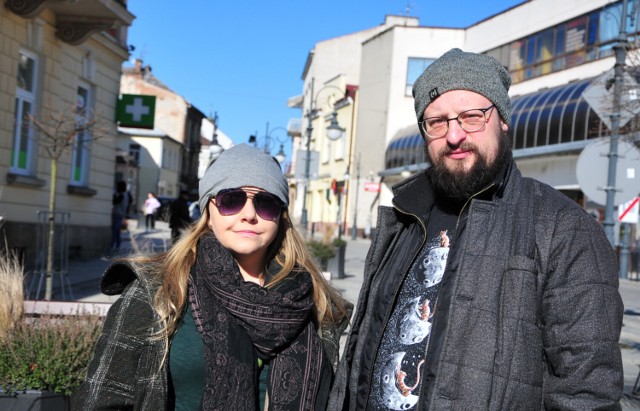 Gabriela Pawłowska i Piotr Dymiński z Fundacji "Pasjonauci"