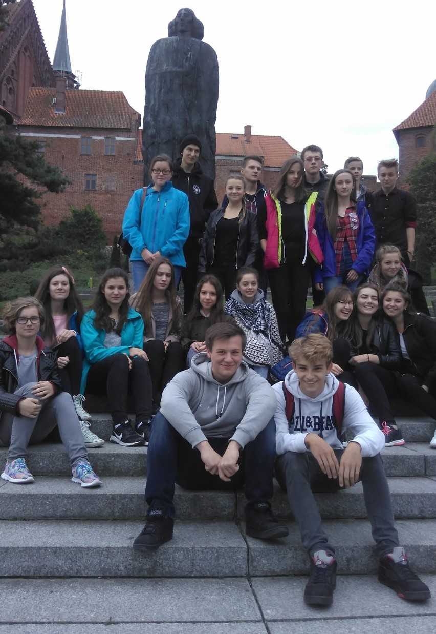 Młodzi astronomowie z Malborka odwiedzili Frombork