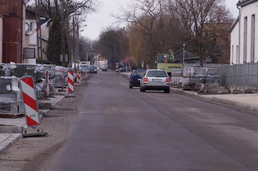 Chełm. Trwa remont ul. Kolejowej, na jakim jest etapie? 