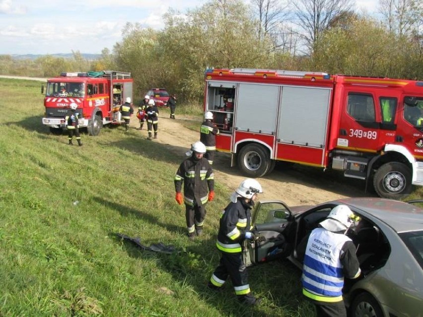 Druhowie podegrodzkich OSP ćwiczyli poszukiwanie osób zaginionych