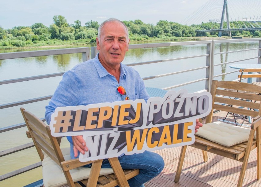 Nowy program Polsatu "Lepiej późno niż wcale". Tak gwiazdy...