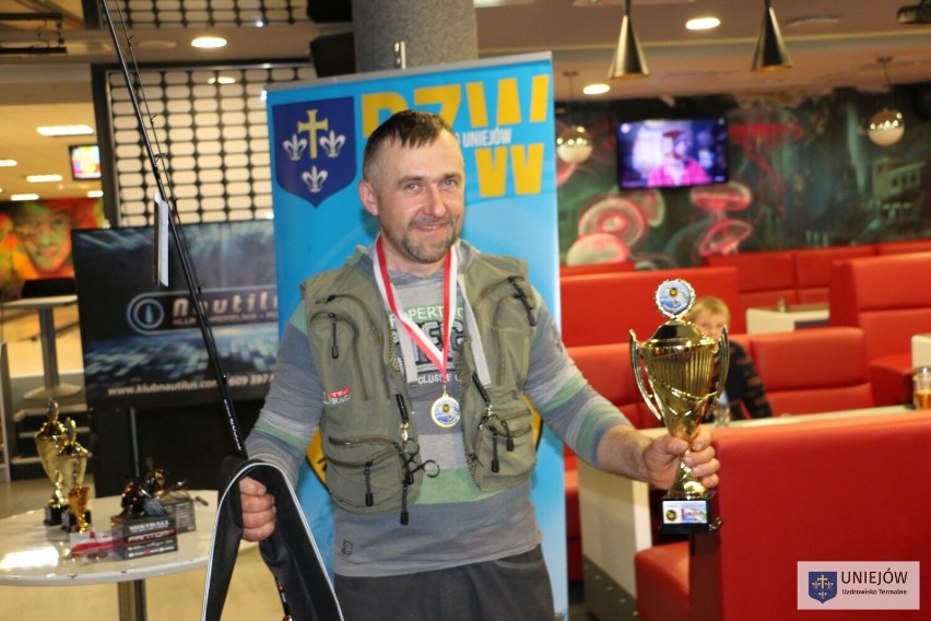 Wędkarski turniej spinningowy rozegrano na rzece Warcie w Uniejowie ZDJĘCIA