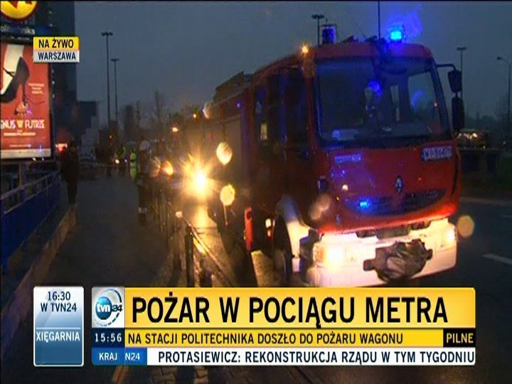 Ewakuacja stacji metra Politechnika. Dym w Inspiro