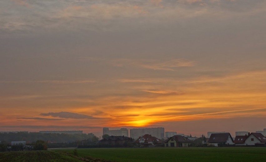 Jesienny wschód słońca nad Inowrocławiem