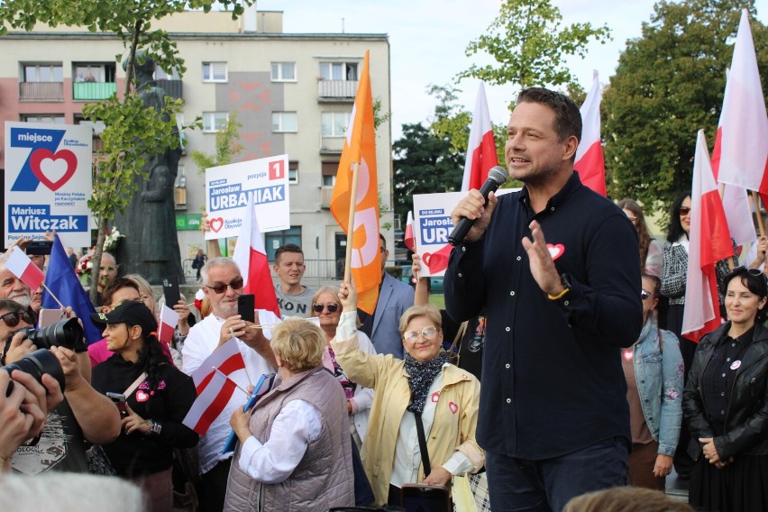 Rafał Trzaskowski na finiszu kampanii wyborczej odwiedził...