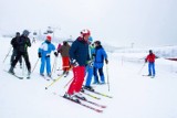 Prezydent Andrzej Duda na nartach w Beskidach. Ustaliliśmy, że szusował na wiślańskim stoku