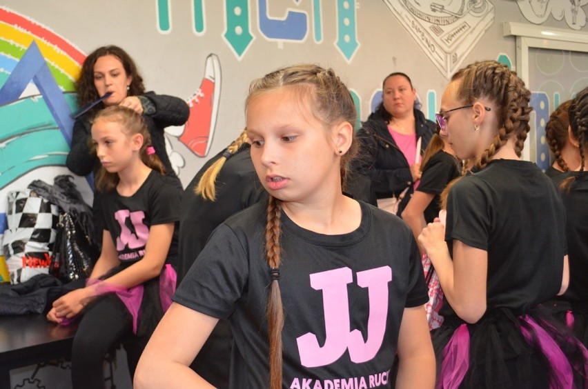 Dzieci z Akademii Ruchu wystąpiły dla Amelki. ZDJĘCIA/FILMY