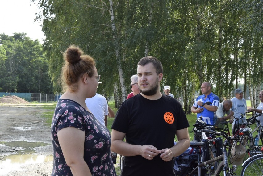 Ponad 350 uczestników bierze udział w rajdzie rowerowym w gminie Maków