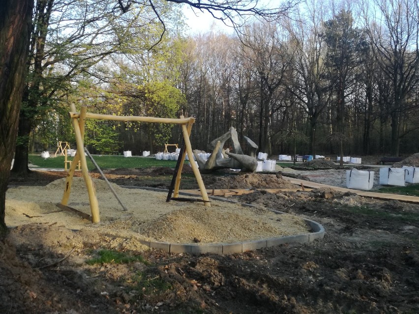 Nowy plac zabaw w Parku Kościuszki w Katowicach
