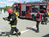 Ćwiczenia strażaków w Łodzieży. Ewakuowano wszystkich uczniów i pracowników szkoły ZDJĘCIA