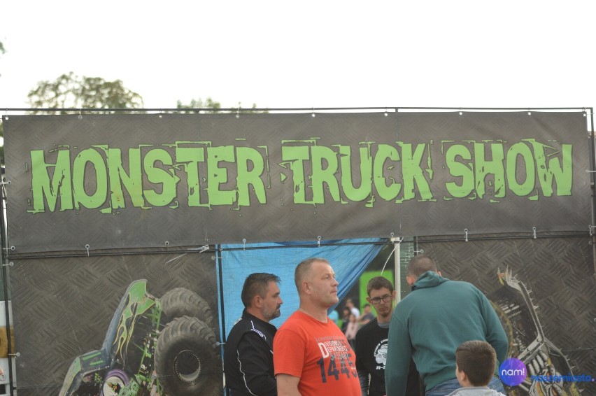 Monster Truck Show przy Hali Mistrzów we Włocławku