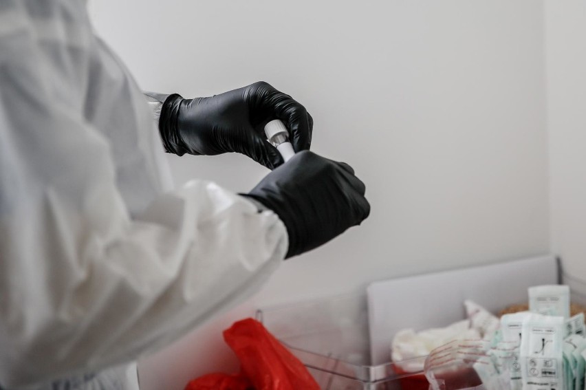 W niedzielę 16 nowych przypadków zakażenia koronawirusem na Opolszczyźnie 