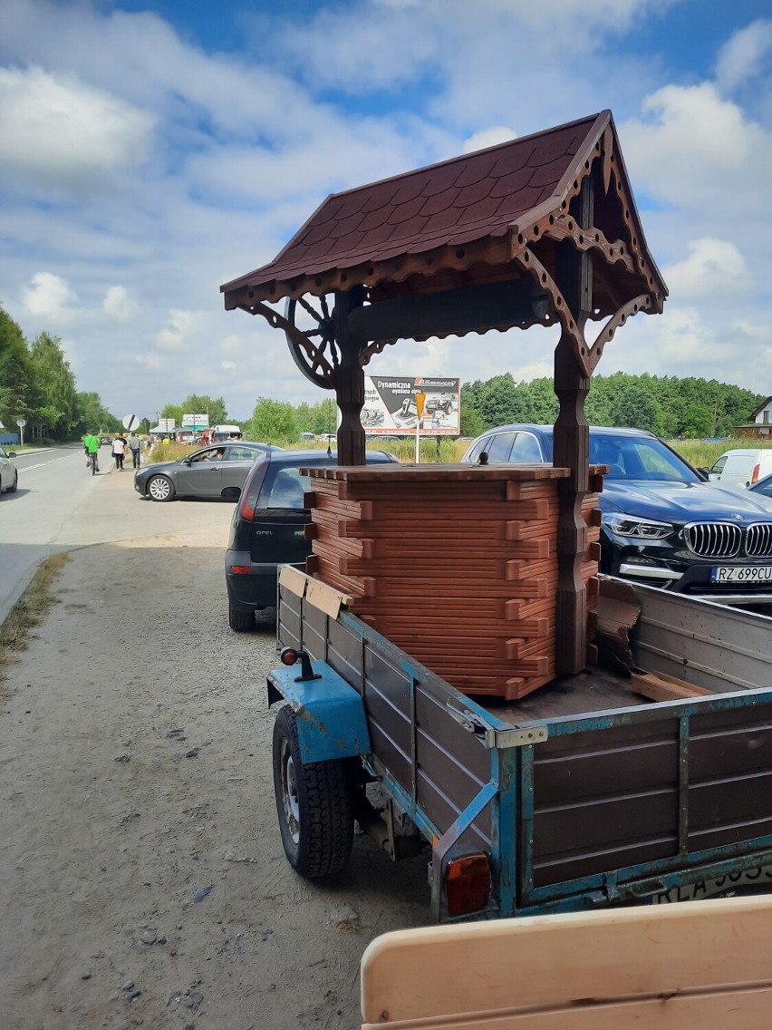Giełda samochodowa na Załężu pełna rozmaitego towaru. Sprawdź, co dziś oferowała (FOTO)