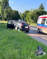 Kraków. Zderzenie trzech aut w Nowej Hucie. Utrudnienia na wylotówce