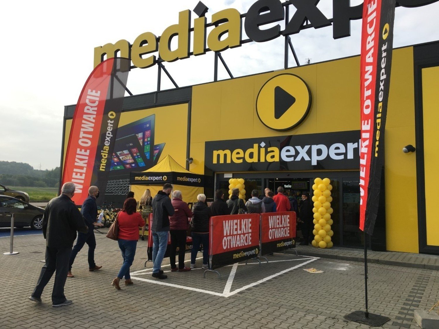 Media Expert w Sosnowcu już otwarty. Nowy sklep znajduje się niedaleko  Auchan. Są promocje, były tłumy ZDJĘCIA | Sosnowiec Nasze Miasto