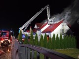 Pożar budynku przy ulicy Księżnej Salomei w Łęczycy. Straty oszacowano na 225 tys. zł 