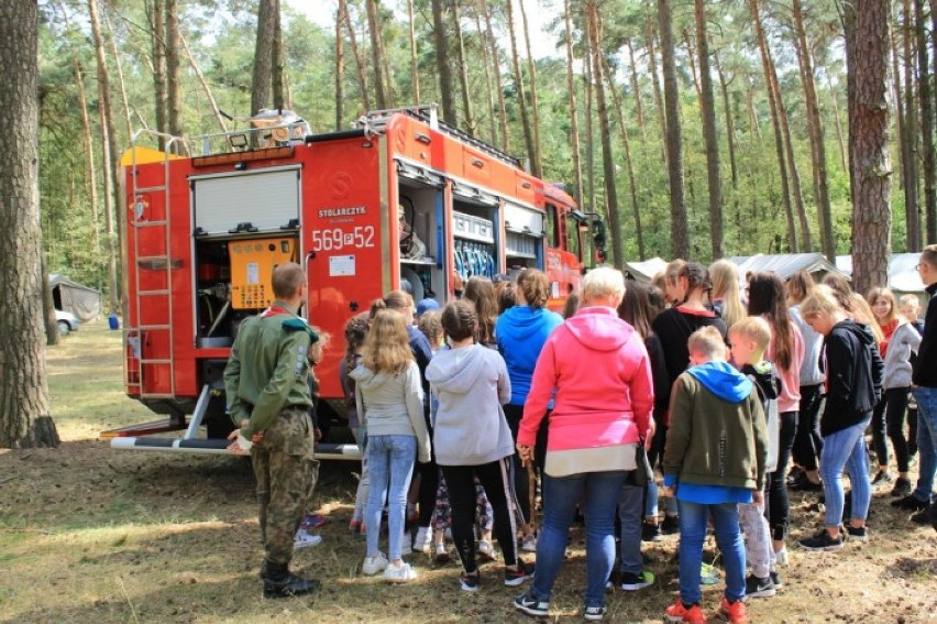 Pleszewscy strażacy wizytowali obóz harcerski w Gołuchowie