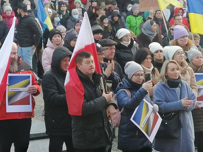 Sobotni wiec poparcia dla walczącej Ukrainy w Kołobrzegu. Ponad politycznymi podziałami
