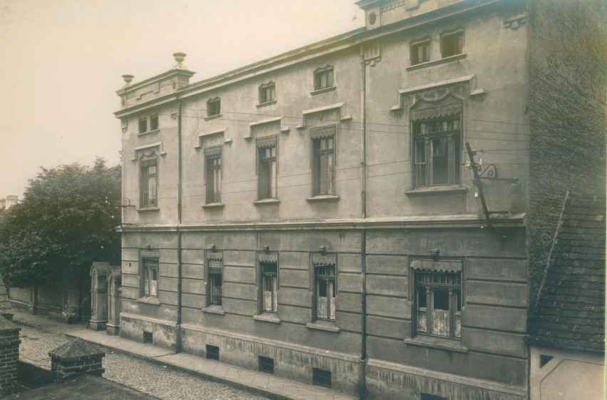 Dom św. Antoniego przy ul. Bojanowskiego (dawniej...