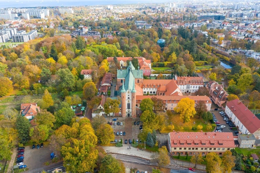 Nowe dekrety w Archidiecezji Gdańskiej zostały ogłoszone w...