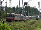 Pociągi z Łodzi do Warszawy mają znowu dwa wagony pierwszej klasy