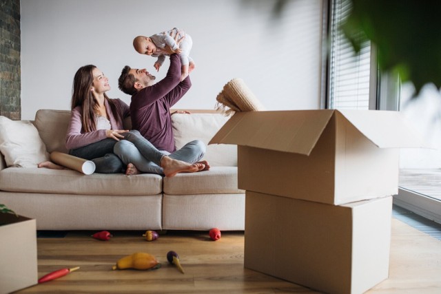 Nisko oprocentowane kredyty hipoteczne mają być dostępne dla osób dokonujących zakupu mieszkania po raz pierwszy.