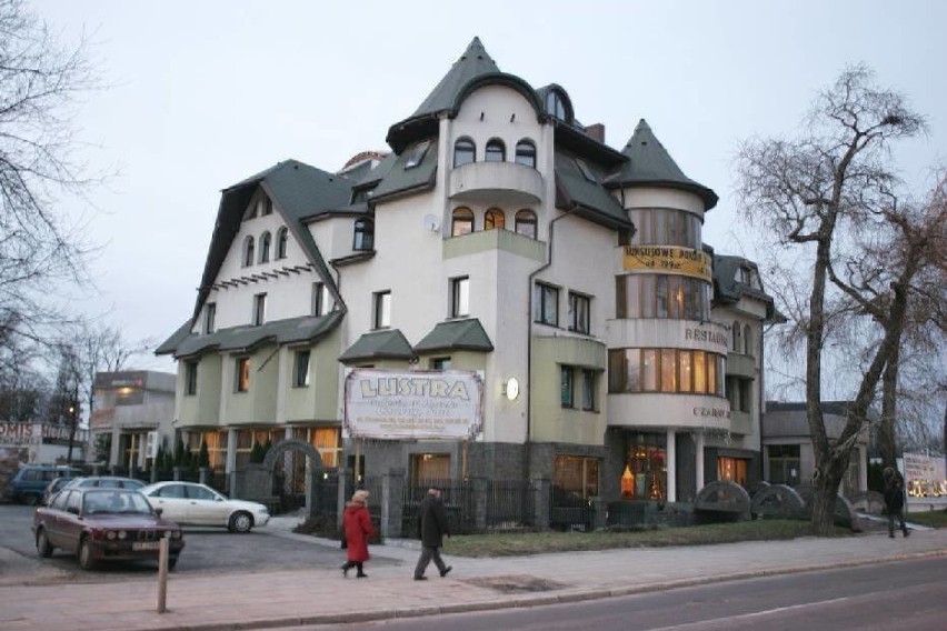 Hotel "Czarny Kot" w Warszawie. Zapadł prawomocny wyrok, ale właściciele usprawiedliwiają się aferą reprywatyzacyjną