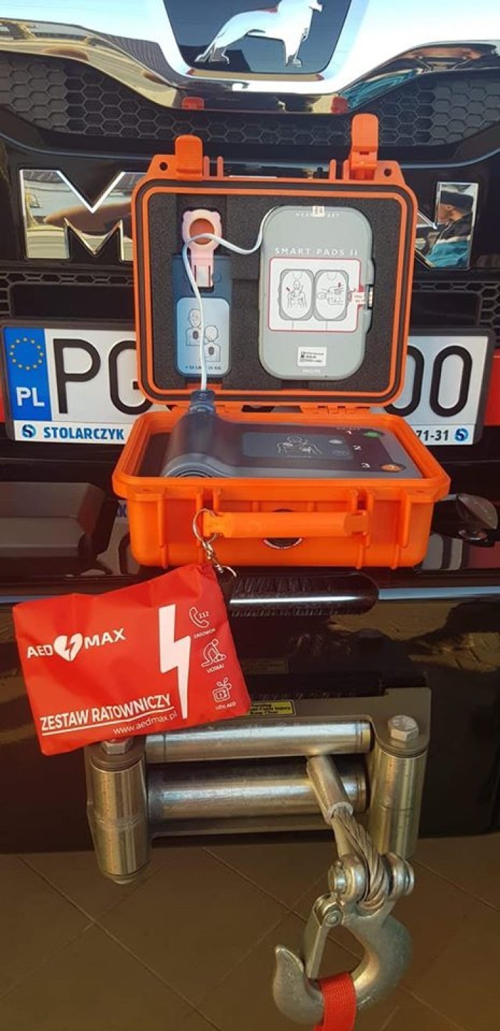 Strażacy kupili defibrylator niezbędny do ratowania ludzkiego życia 