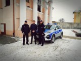 Nowy radiowóz otrzymali policjanci ze Złoczewa ZDJĘCIA